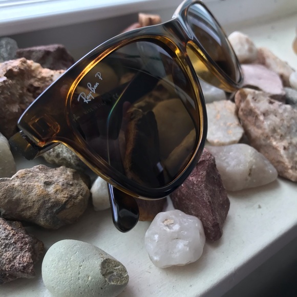 Authentic Tortoise Shell RayBans - Picture 2 of 8